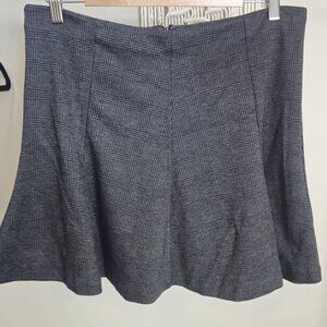 Banana Republic Grey Plaid Skirt